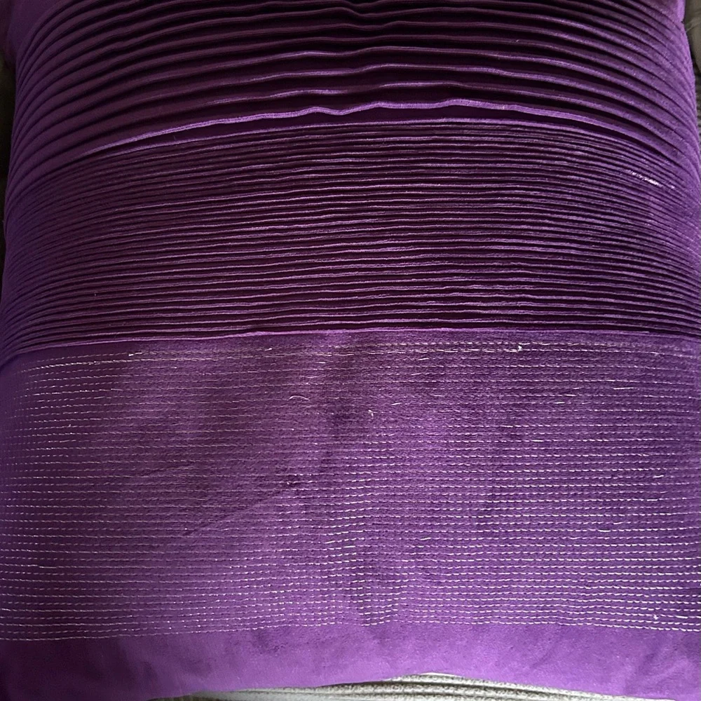 NWOT Down Feather Throw Pillow with Removable Cover - Picture 3 of 6